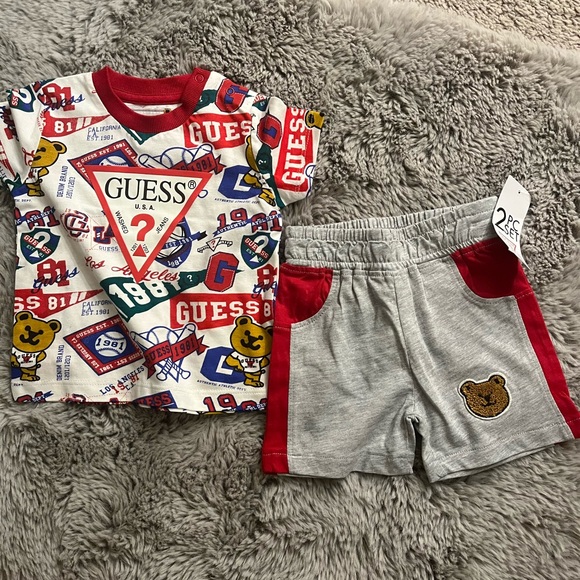 Guess Short Set - Picture 3 of 7